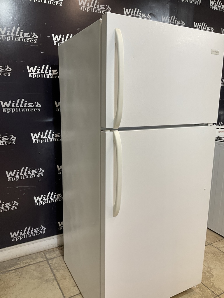 Frigidaire Used Refrigerator Top and Bottom 28 1/2” x 64 1/2” (White) 