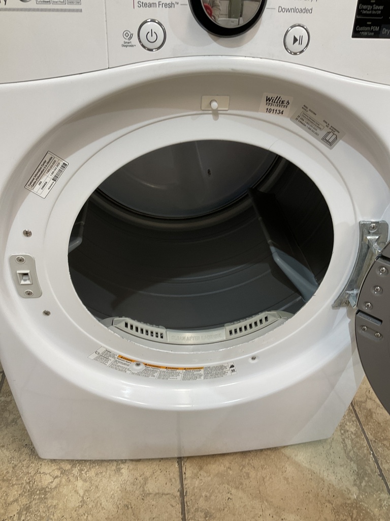 Lg Used Electric Dryer 220volts (30 AMP) 27inches (White) 
