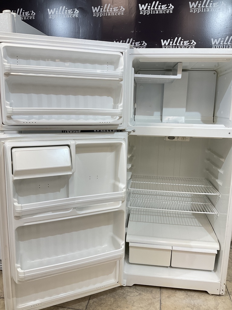 Hotpoint Used Refrigerator Top and Bottom 28x61 1/2” (White) 