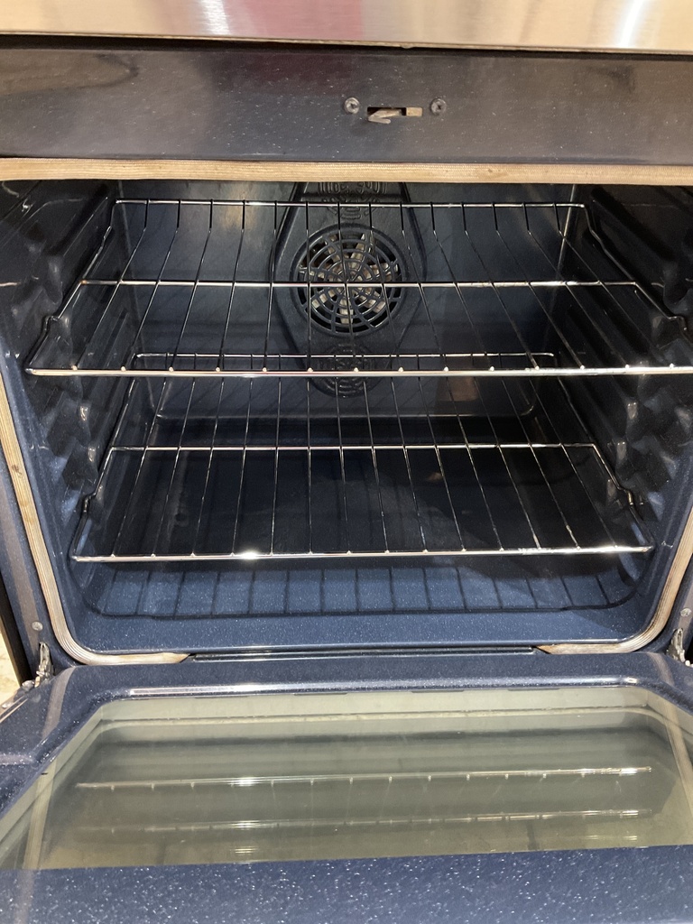 Samsung Used Electric Stove 220volts (40/50 AMP) 30inches {4 prong} (stainless steel) 