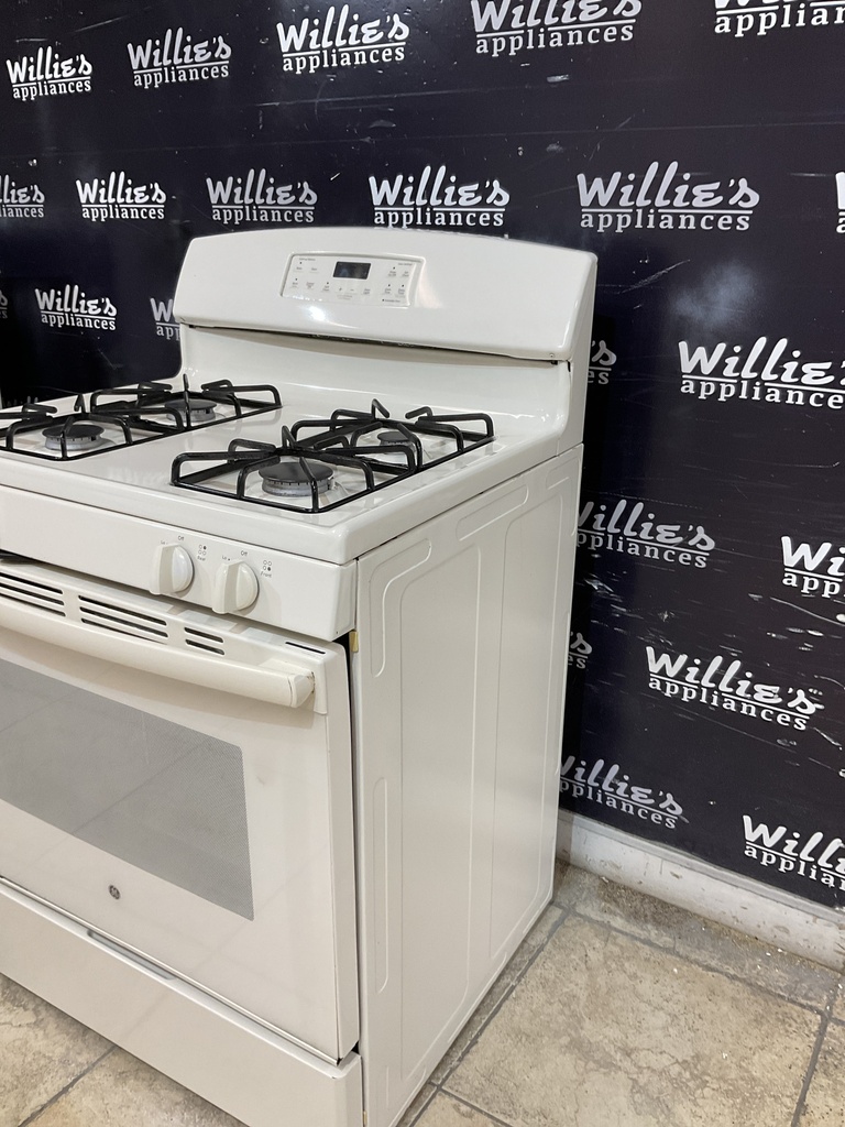 Ge Used Natural Gas Stove 30inches (Bisque) 