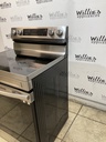 Samsung Used Electric Stove 220volts (40/50 AMP) 30inches {3 prong} (Stainless steel) 