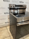 Samsung Used Electric Stove 220volts (40/50 AMP) 30inches {3 prong} (Stainless steel) 