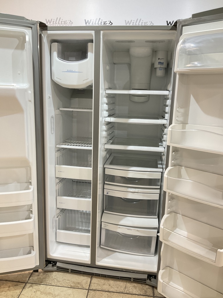 Ge Used Refrigerator Side by Side 36x70 (Stainless Steel) 