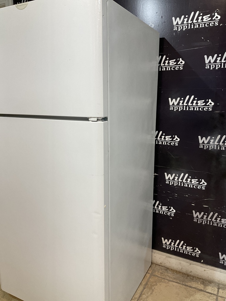 Frigidaire Used Refrigerator Top and Bottom 30x65 1/2” (White) 