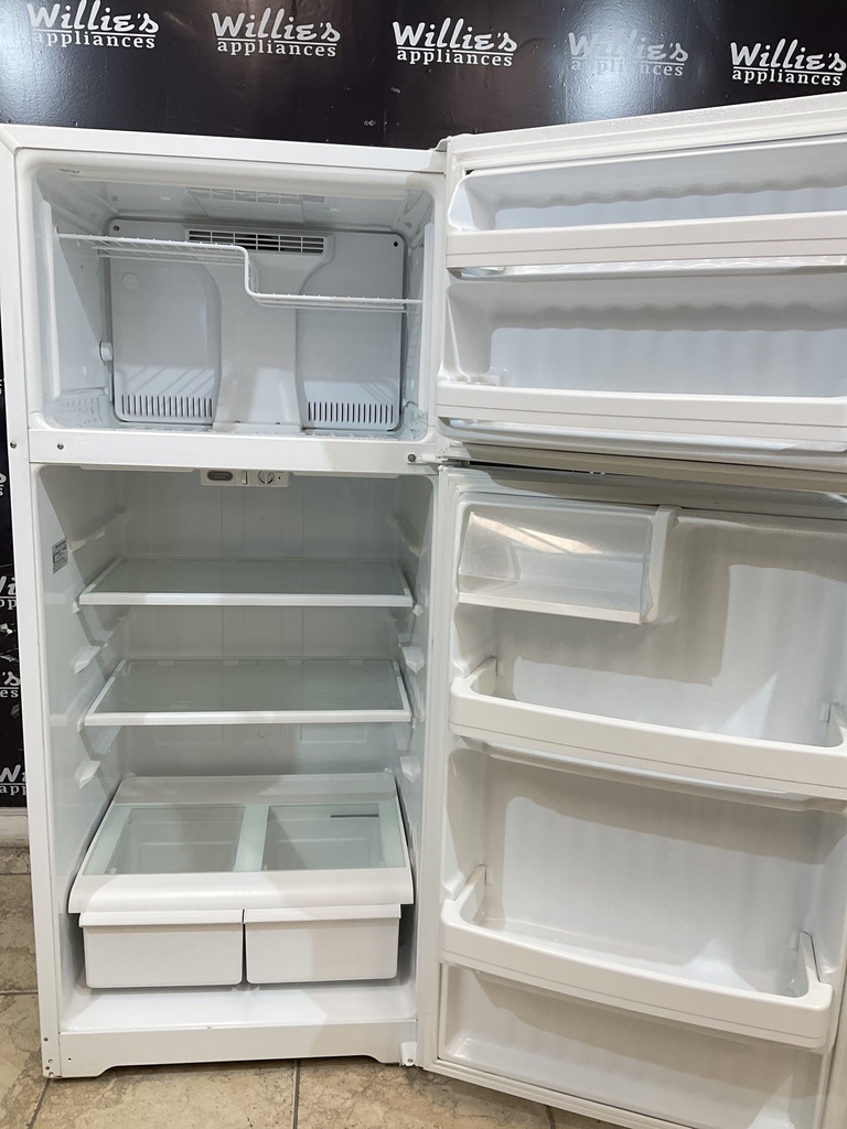 Ge Used Refrigerator Top and Bottom 28x64 1/2” (White) 