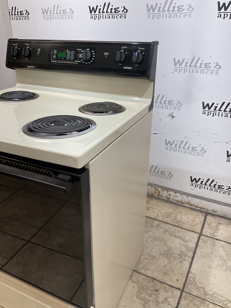 Ge Used Electric Stove 20volts (40/50 AMP) 30inches {no cord} (Bisque/Black) 