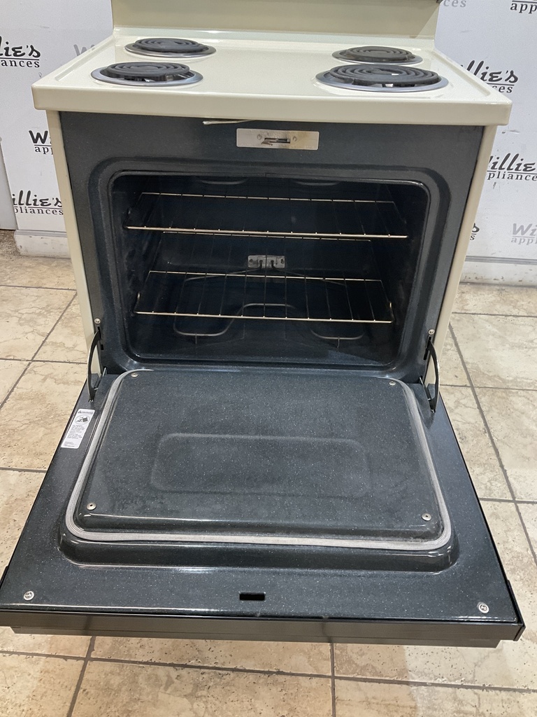 Ge Used Electric Stove 20volts (40/50 AMP) 30inches {no cord} (Bisque/Black) 