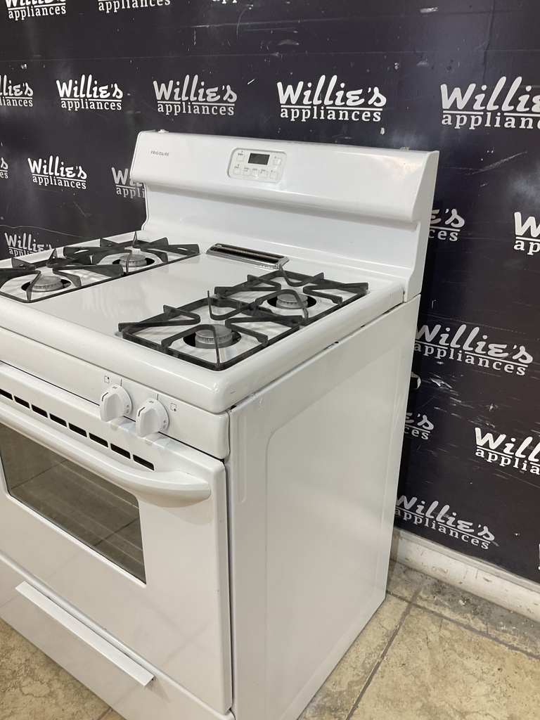 Frigidaire Used Natural Gas Stove 30inches (White) 