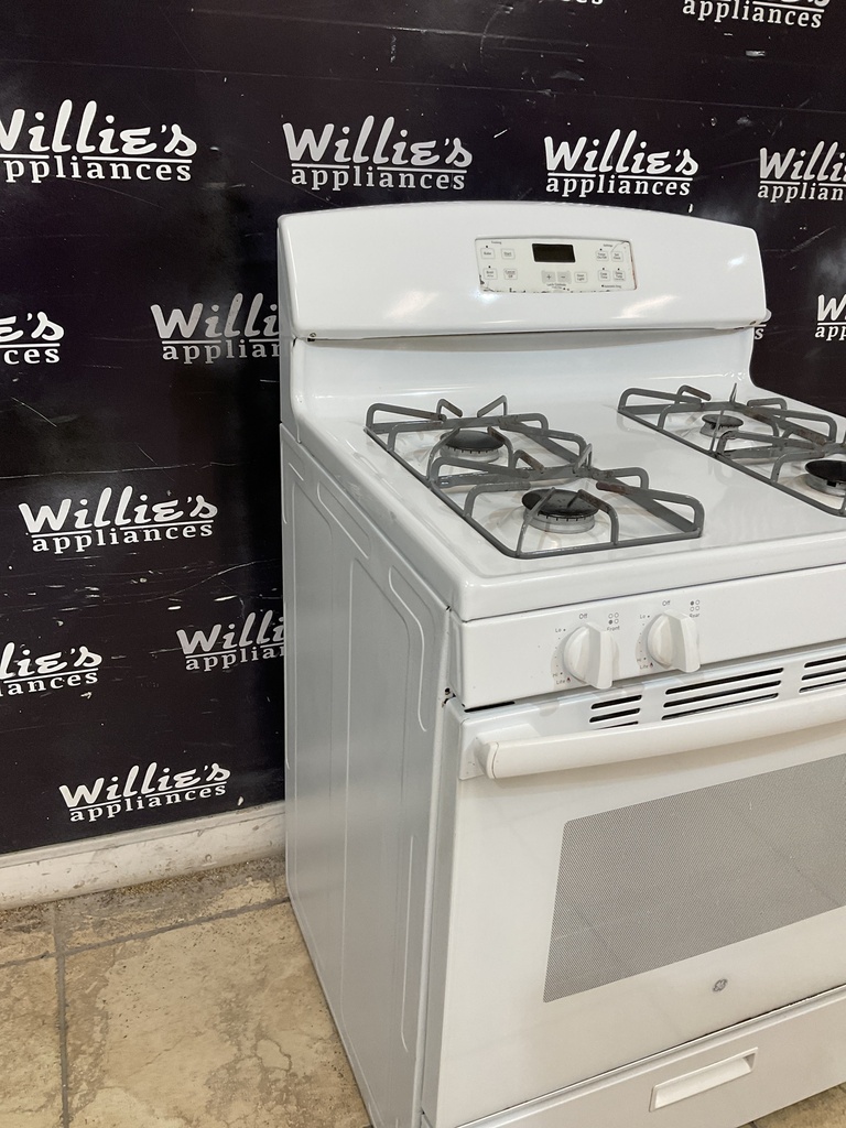 Ge Used Natural Gas Stove 30inches (White) 