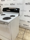 Ge Used Electric Stove 220volts (40/50 AMP) 30inches {no cord} (White/Black) 
