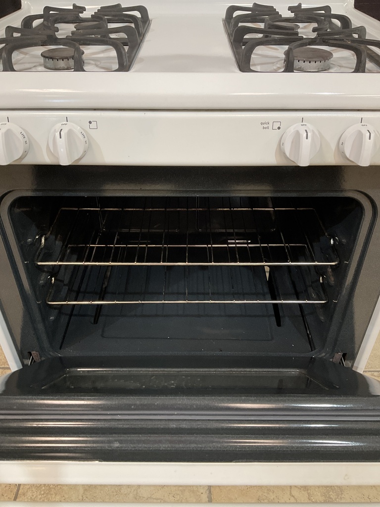 Frigidaire Used Natural Gas Stove 30inches (White) 