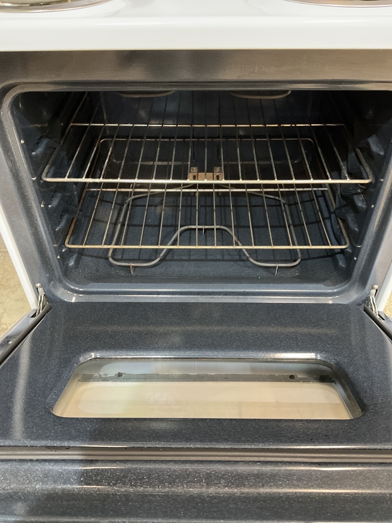 Ge Used Electric Stove 220volts (40/50 AMP) 30inches {no cord} (White) 