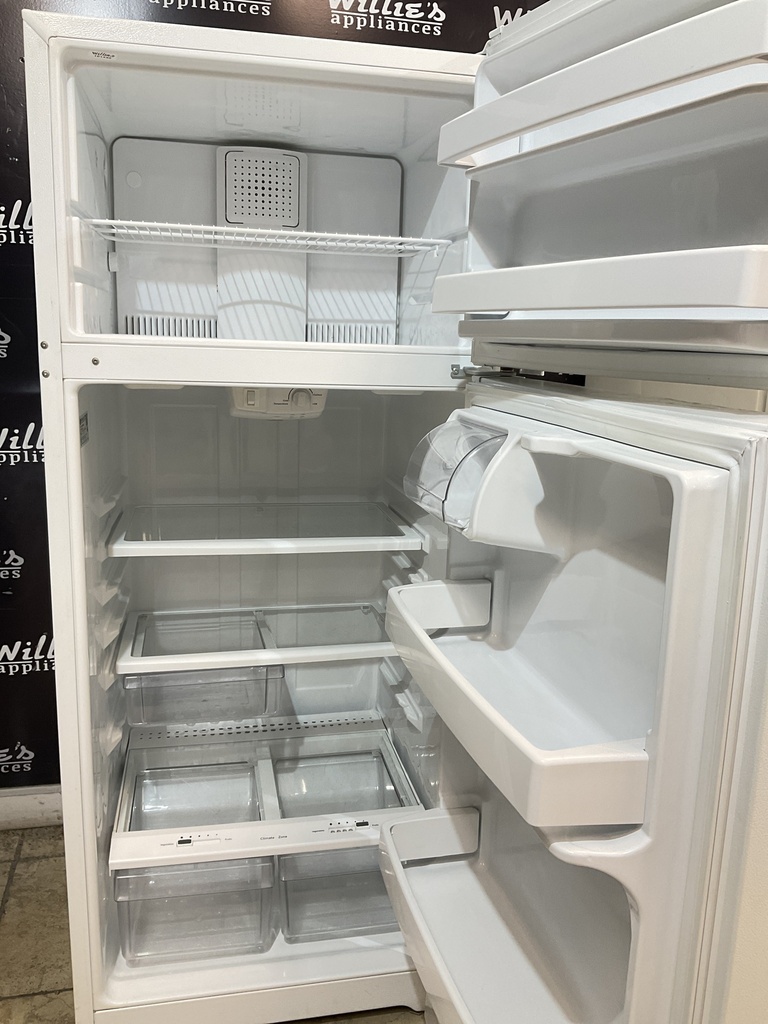 Ge Used Refrigerator Top and Bottom 28x67 (White) 
