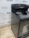 Ge Used Electric Stove 220volts (40/50 AMP) 30inches {no cord} (Black) 