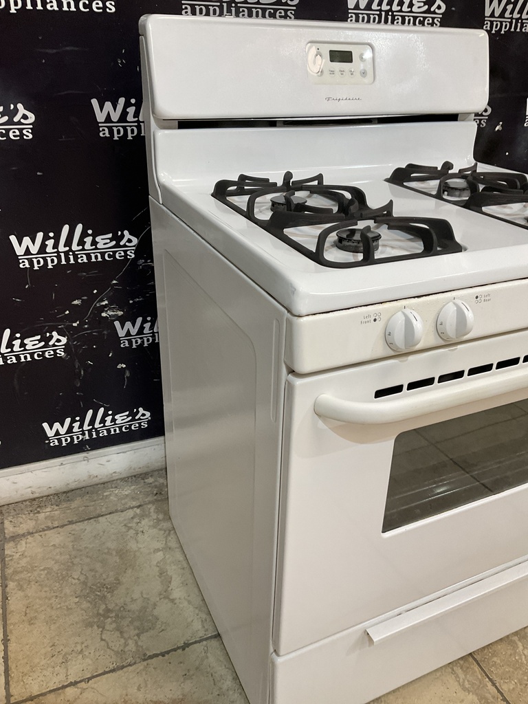 Frigidaire Used Natural Gas Stove 30inches (White) 