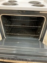 Whirlpool Used Electric Stove 220volts (40/50 AMP) 30inches {3 prong} (White/Black) 