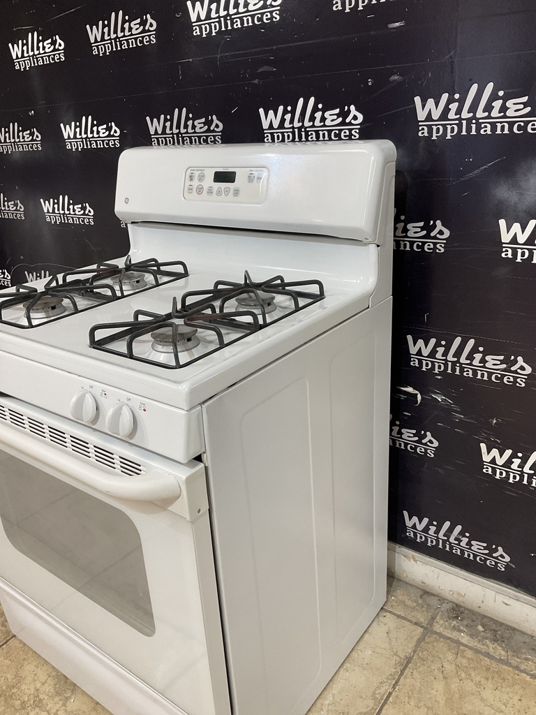 Ge Used Natural Gas Stove 30inches (White) 