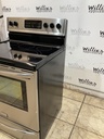 Frigidaire Used Electric Stove 220volts (40/50 AMP) 30inches {3 prong} (Stainless steel) 
