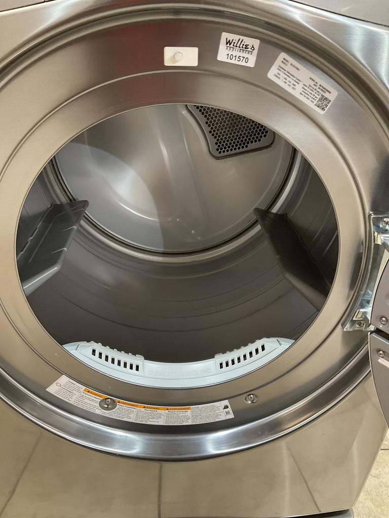 Lg Used Electric Dryer 220volts (30 AMP) 27inches {3 prong} (Grey) 