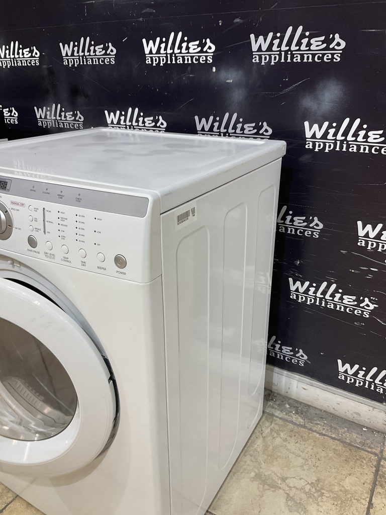Lg Used Electric Dryer 220volts (30 AMP) 27inches {3 prong} (White) 