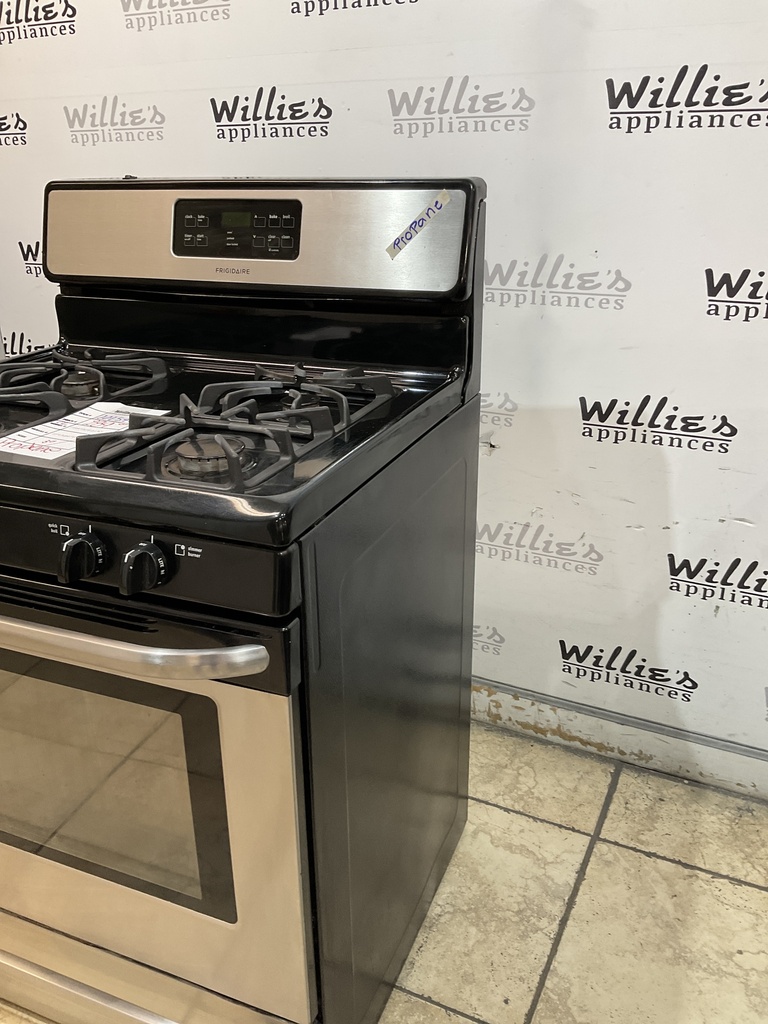 Frigidaire Used Gas Propane Stove 30inches (Stainless Steel) 