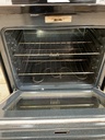 Ge Used Electric Stove 220volts (40/50 AMP) 30inches {3 prong} (Black) 