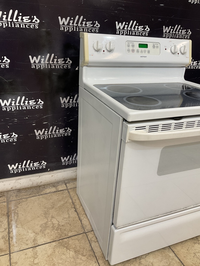 Hotpoint Used Electric Stove 220volts (40/50 AMP) 30inches {3 prong} (White) 