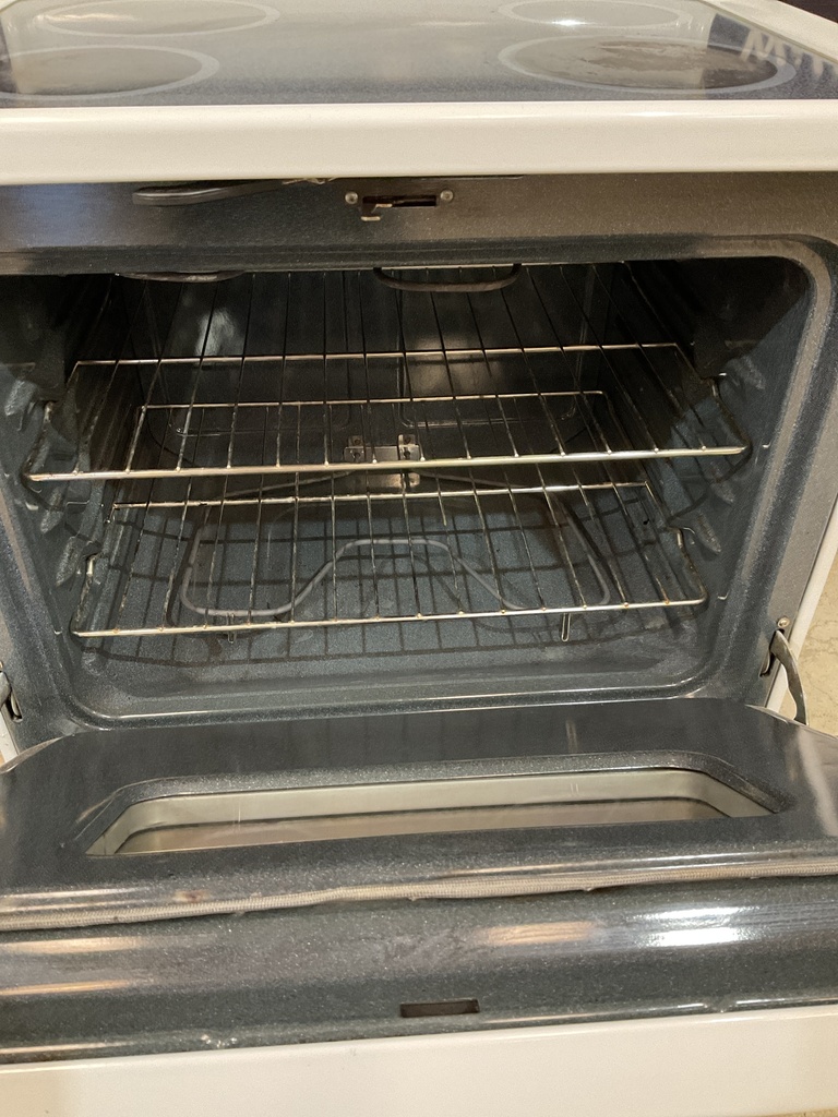 Hotpoint Used Electric Stove 220volts (40/50 AMP) 30inches {3 prong} (White) 