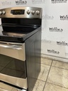 Ge Used Electric Stove 220volts (40/50 AMP) 30inches {3 prong} (Stainless steel) 