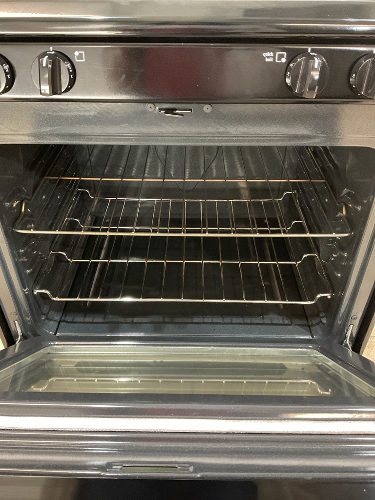 Frigidaire Used Natural Gas stove 30inches (Stainless Steel) 