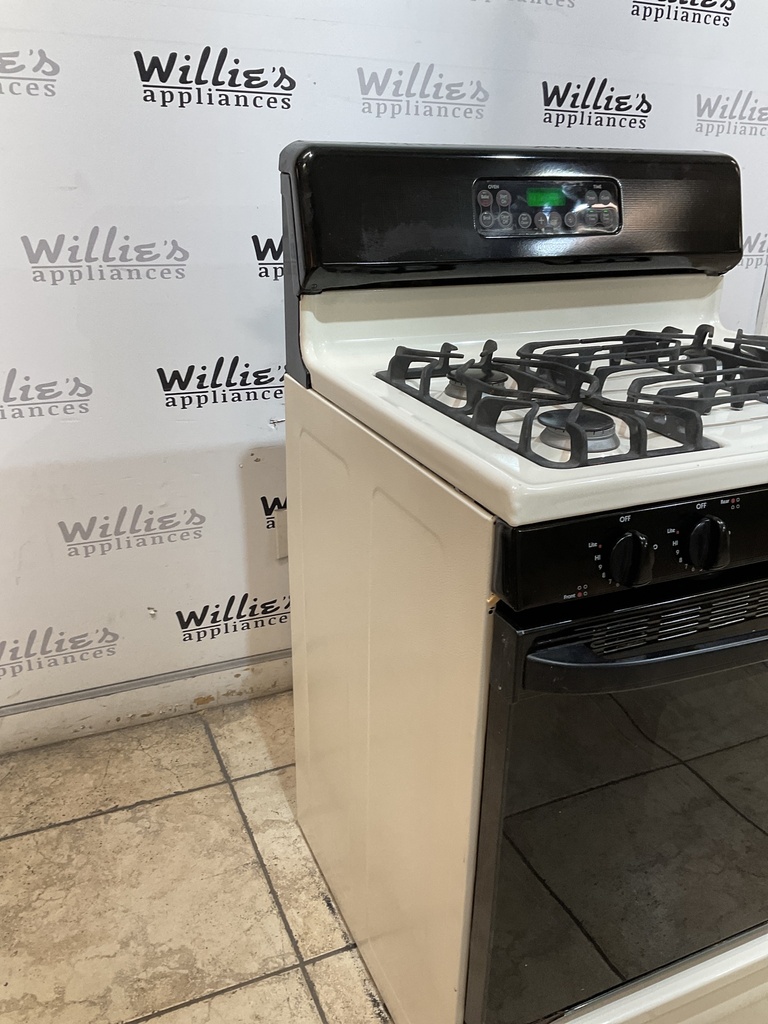 Hotpoint Used Natural Gas Stove 30inches (Bisque/Black) 