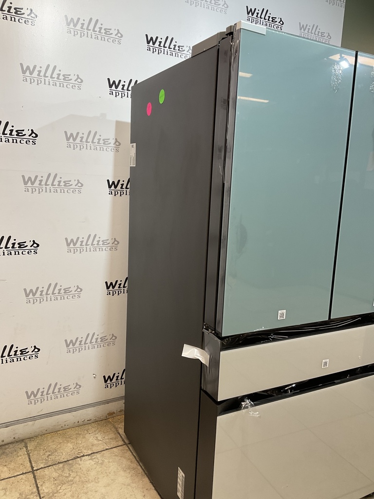 Samsung New Open Box Refrigerator French Door 36x70 (Ivory Beige/Turquoise) 