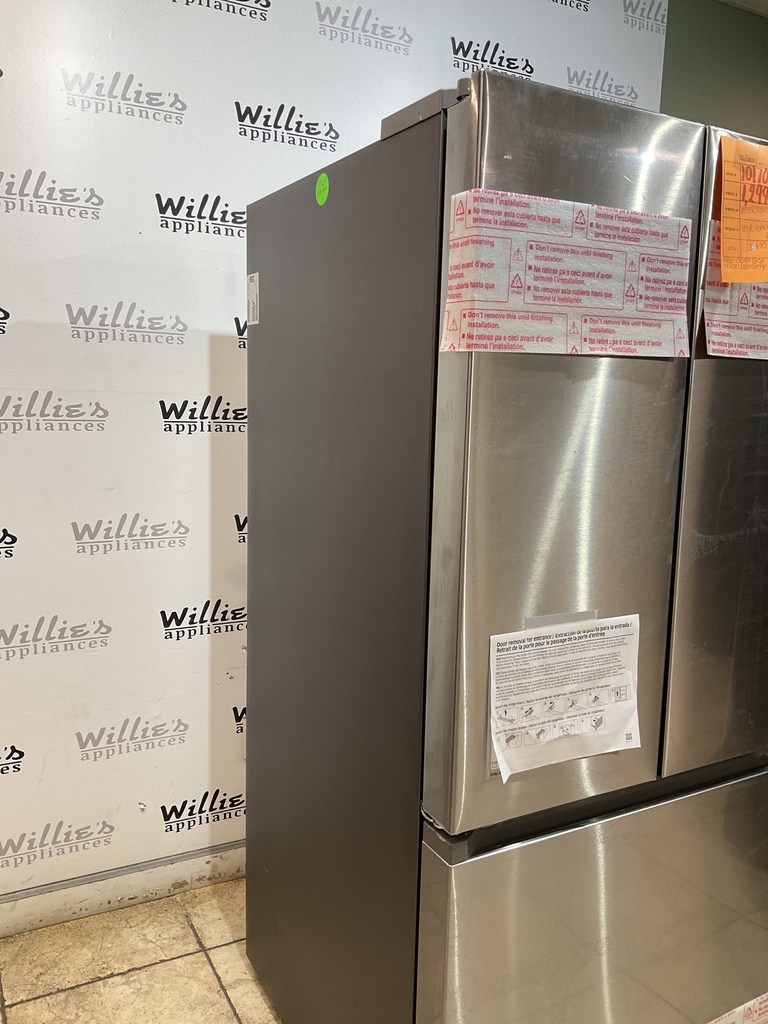 Samsung New Open Box Refrigerator French Door 32x70 (Stainless Steel) 