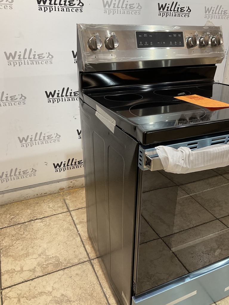 Ge New Open Box Electric Stove 220volts (40/50 AMP) 30inches {no cord} (Stainless steel) 