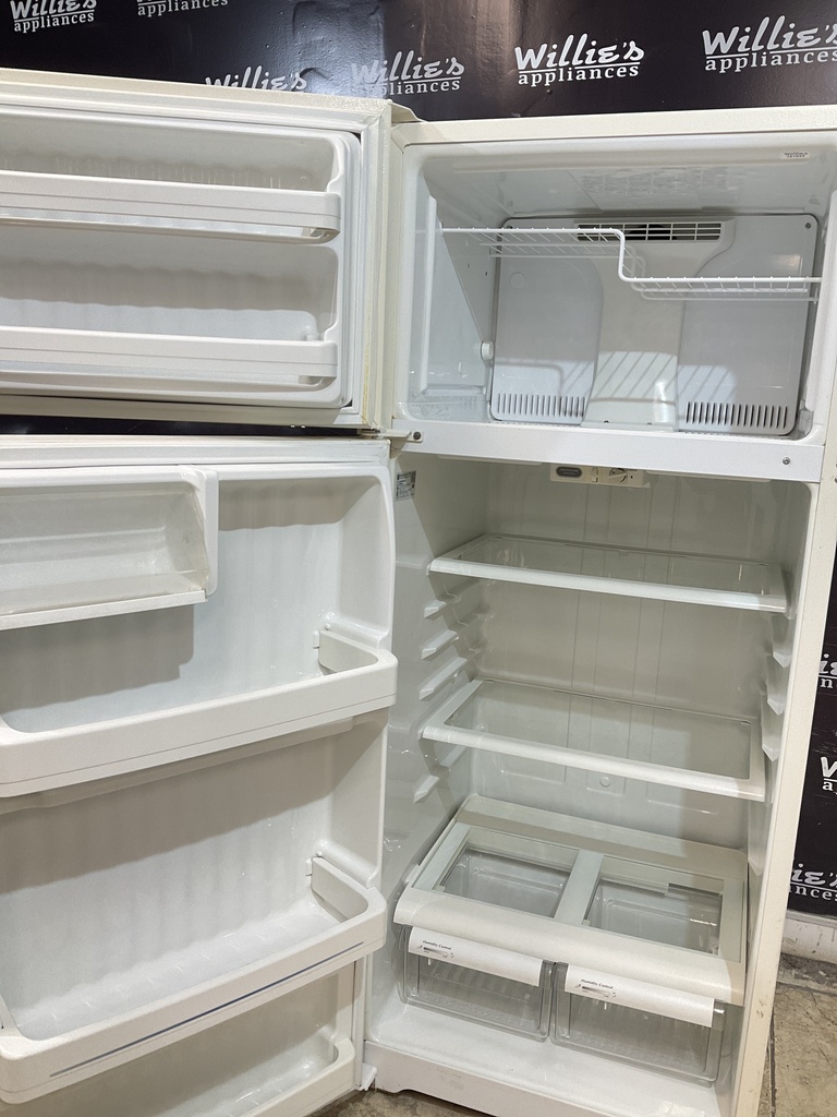 Ge Used Refrigerator Top and Bottom 28x67 (Bisque) 