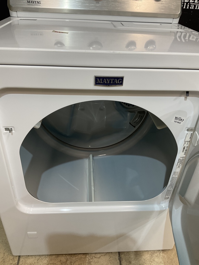 Maytag Used Natural Gas Dryer 29inches (White) 