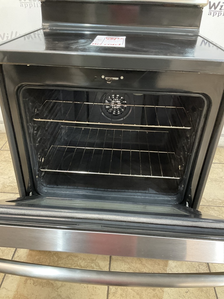 Ge Used Electric Stove 220volts (40/50 AMP) 30inches {no cord} (Stainless steel) 