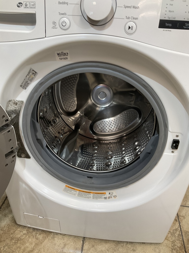 Lg Used Washer Front-load 27inches (White) 