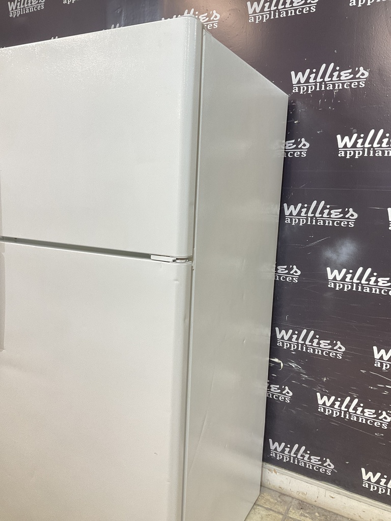 Ge Used Refrigerator Top and Bottom 30x66 1/2” (White) 