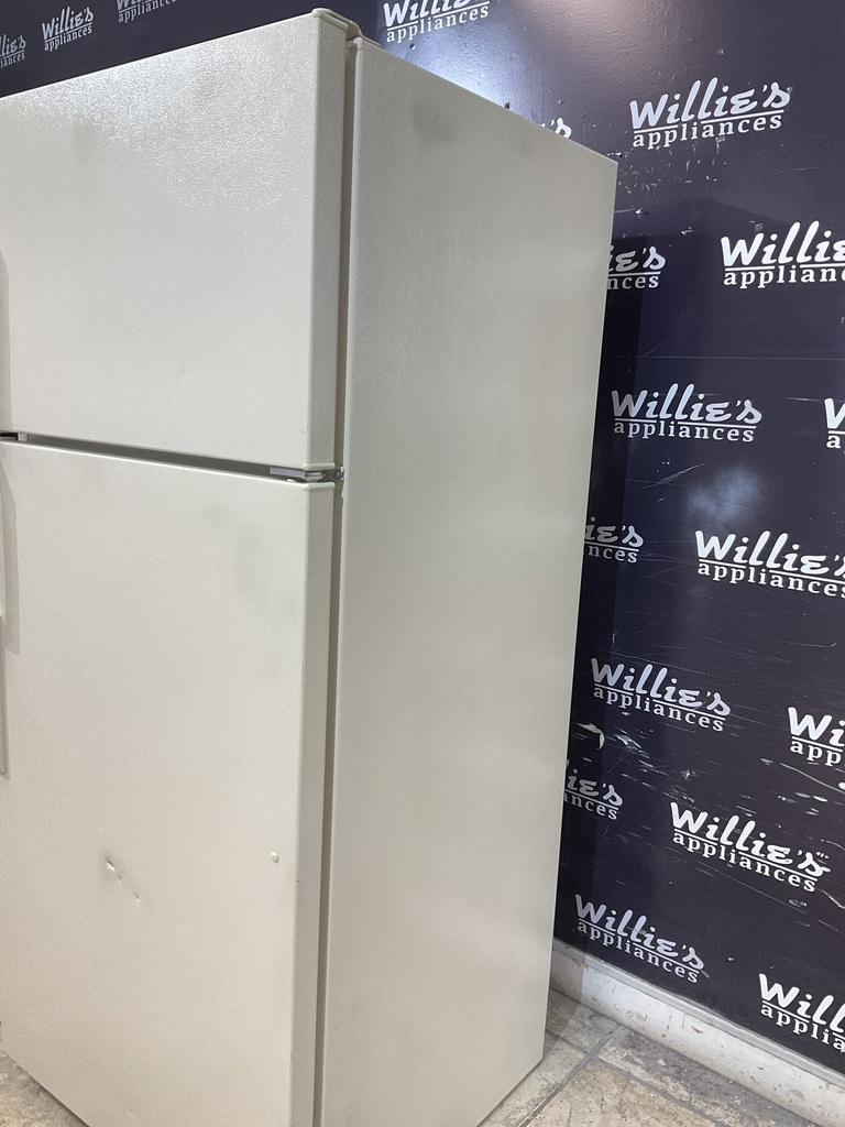 Hotpoint Used Refrigerator Top and Bottom 28x64 1/2” (Bisque) 