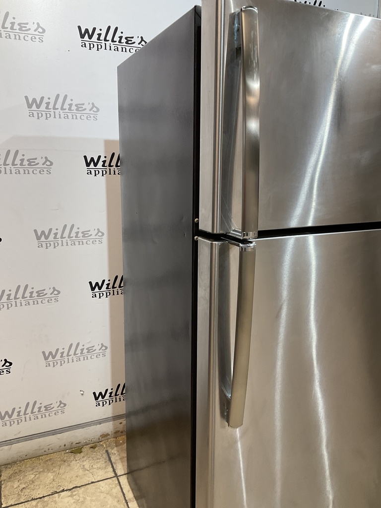 Ge Used Refrigerator Top and Bottom 28x64 (Stainless Steel) 