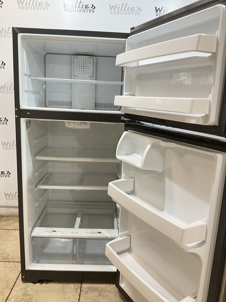 Ge Used Refrigerator Top and Bottom 28x64 (Stainless Steel) 
