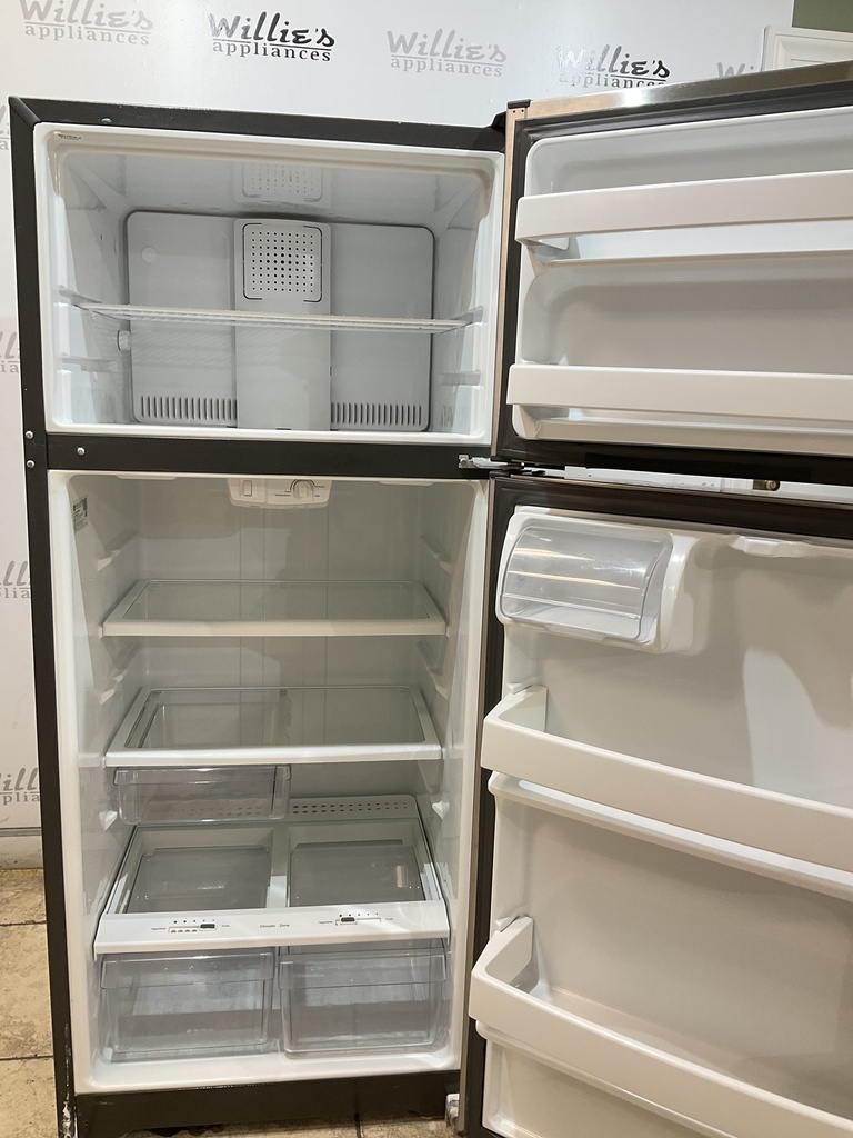 Ge Used Refrigerator Top and Bottom 28x64 (Stainless Steel) 