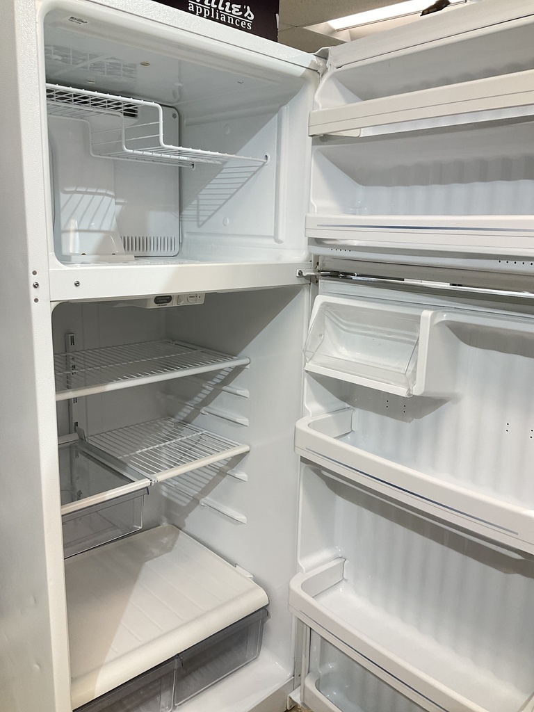 Ge Used Refrigerator Top and Bottom 28x67 (White) 
