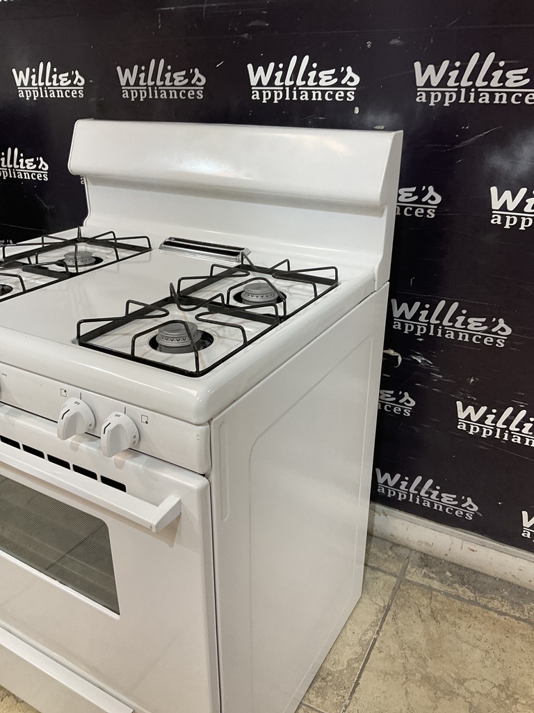 Frigidaire Used Natural Gas Stove 30inches (White) 