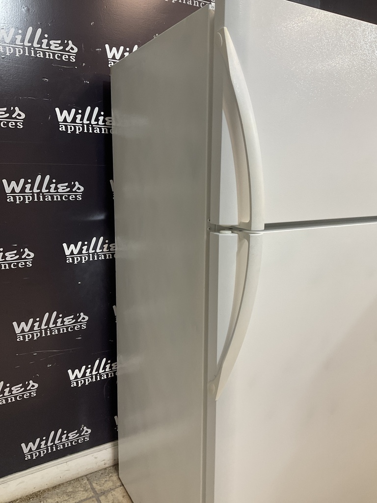Frigidaire Used Refrigerator Top and Bottom 30x66 1/2” (White) 