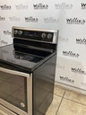 Whirlpool Used Electric Stove 220volts (40/50 AMP) 30inches {no cord} (Stainless Steel) 