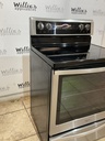 Whirlpool Used Electric Stove 220volts (40/50 AMP) 30inches {no cord} (Stainless Steel) 