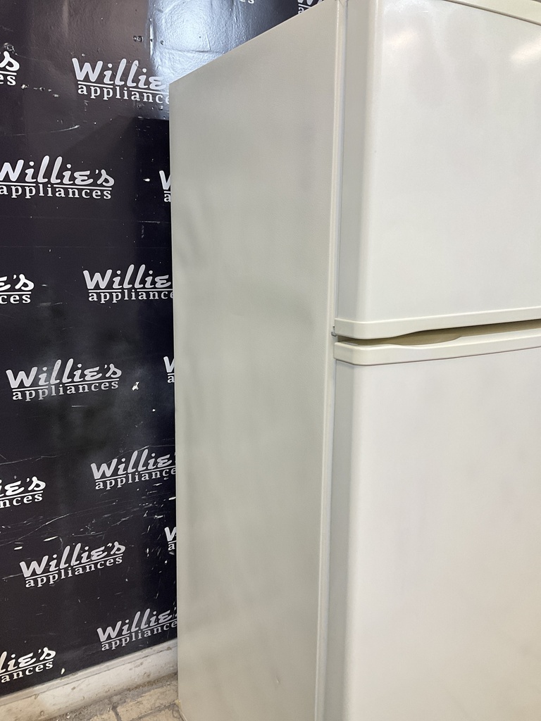 Kenmore Used Refrigerator Top and Bottom 28 1/2” x 68 1/2” (Bisque) 